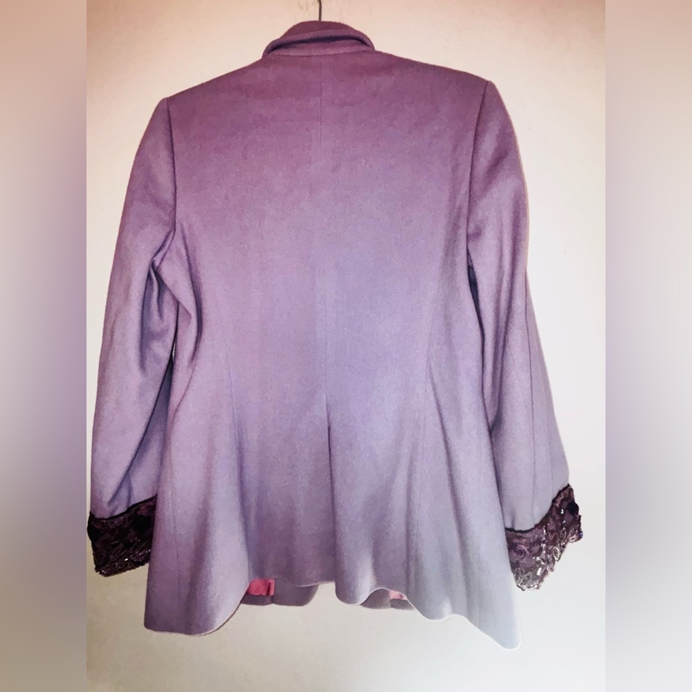 Elegant Lavender  Women's Blazer, Features Embellished Sleeves. - Picture 6 of 10